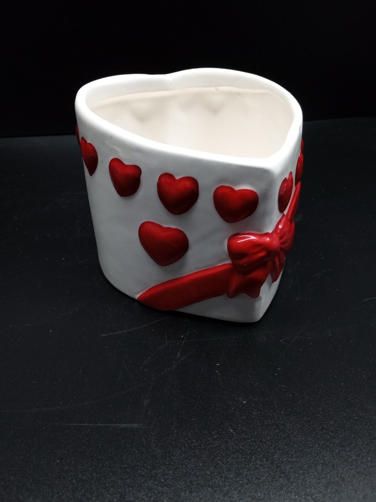 Heart Shaped Ceramic Valentine Candy Dish