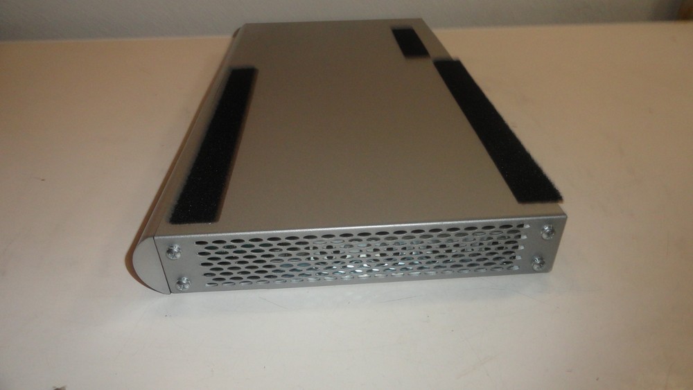 POLYCOM VSX 7000e 2201-22230-201 VIDEO CONFERENCING UNIT
