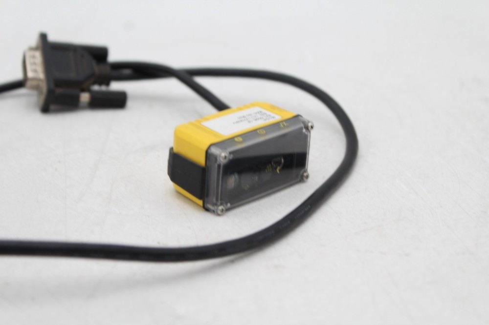Cognex DM50l 825-0401-1R Barcode Reader
