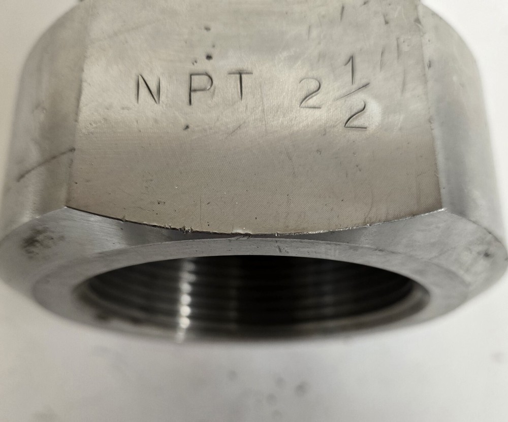 NEW MACHINE QUICK CHANGE COUPLER 2-1/2" NPT.