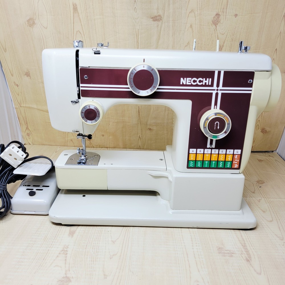 Necchi Sewing Machine 523 Works MISSING TABLE