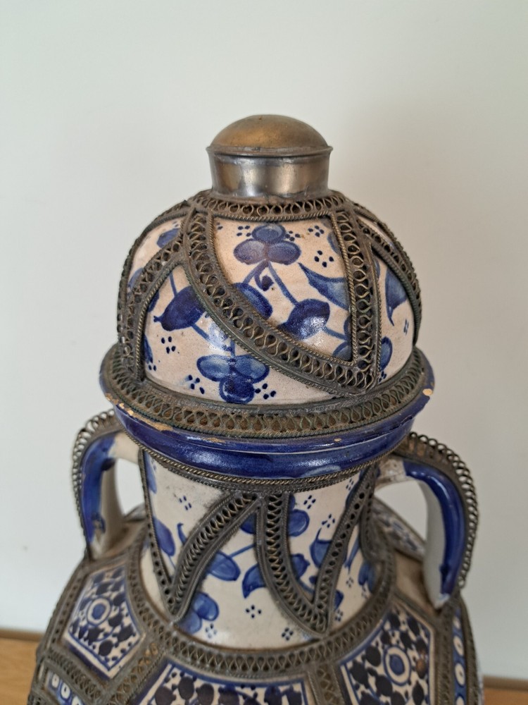 Morocco, Large Covered Pot, Earthenware, Metal, XX°.