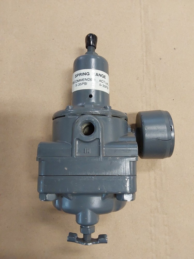 Fisher Controls 67AF Pressure Regulator