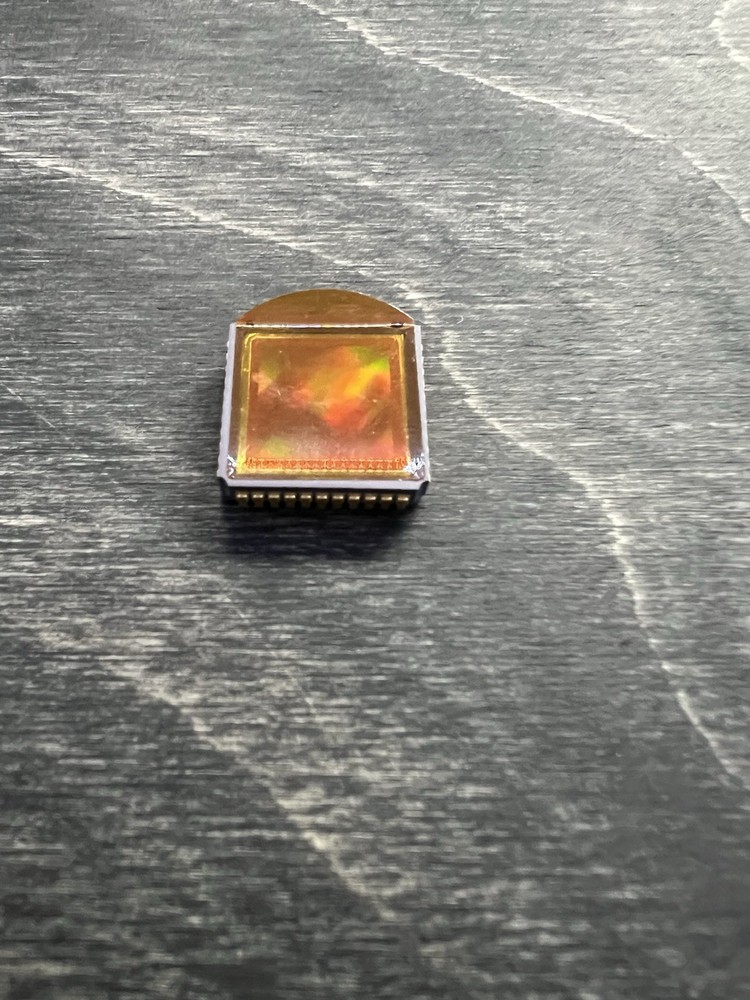 ULIS Thermal imaging Sensor PICO384 384 x 288 - 25um Processor / Detector
