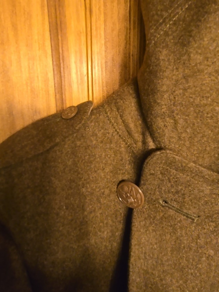 WWII dated 1943 Size 34/S Brown buttons wool overcoat.