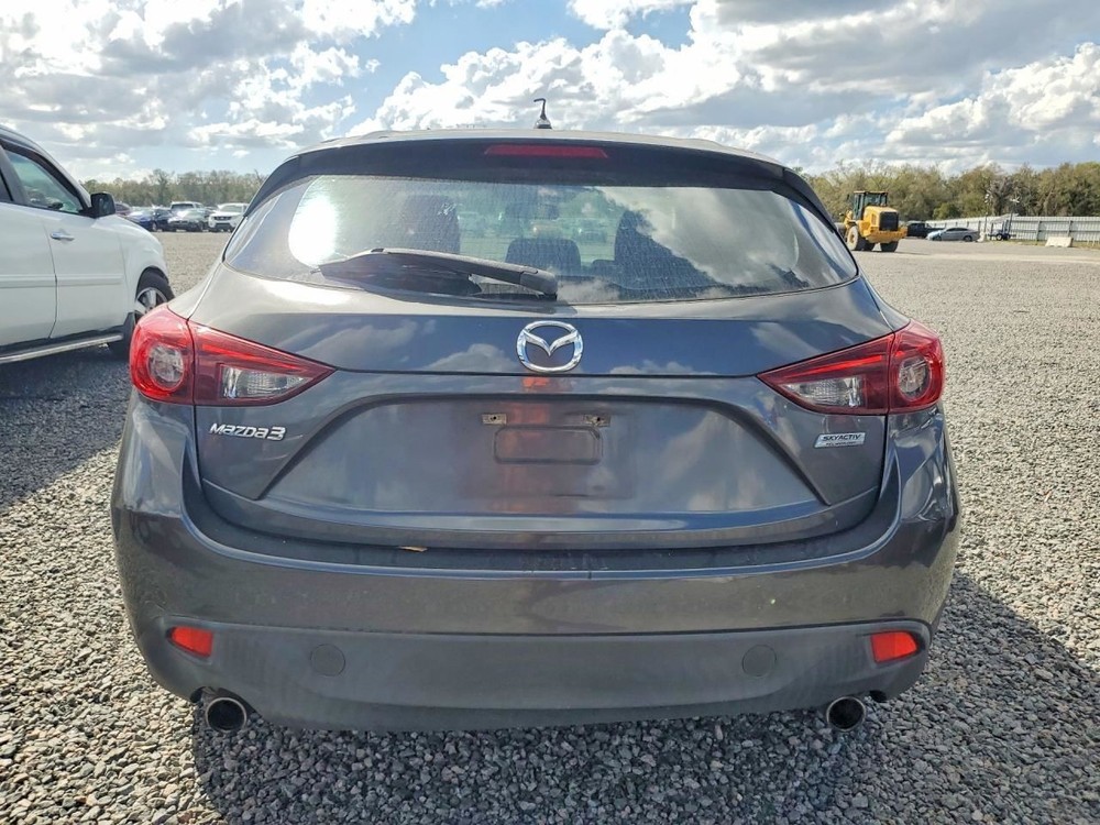 3 2014 Glove Box 5006274