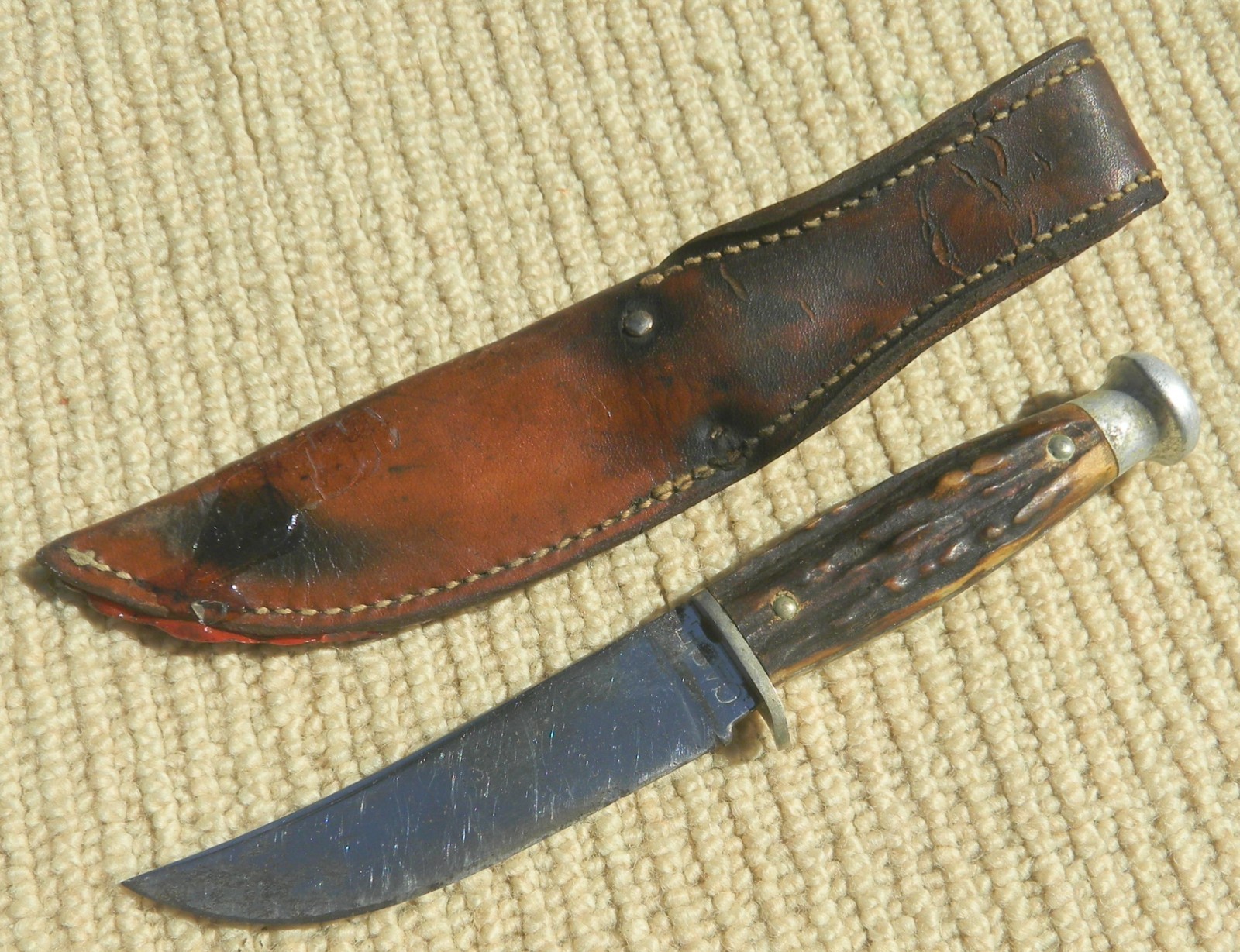 Case Fixed Blade Hunting ,Trapping , Hiking, Camping Knife with Sheath Vintage