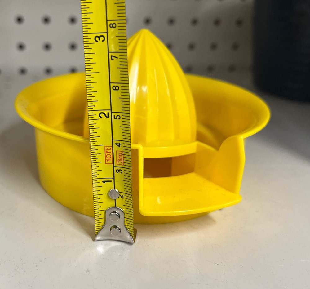 citrus juicer