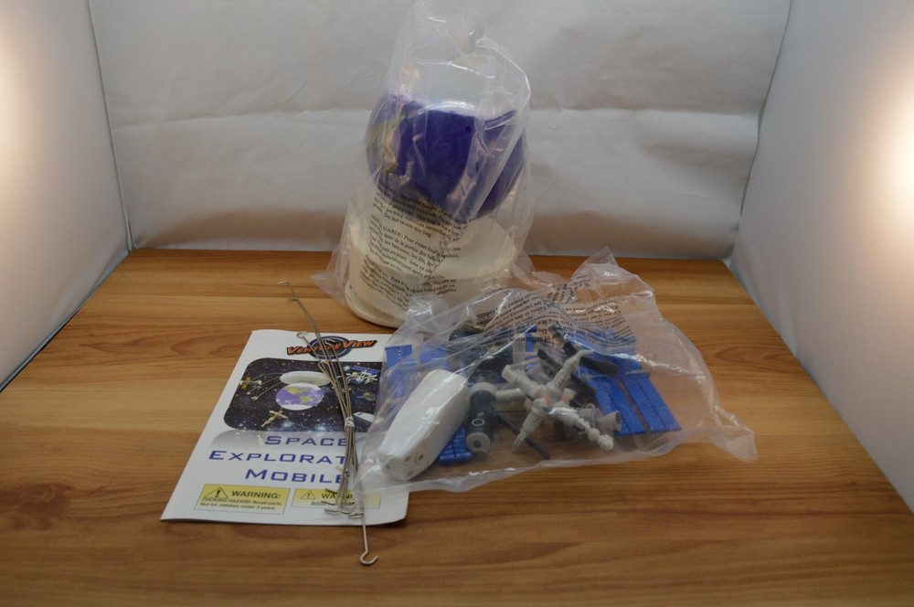 Venture View Space Exploration Mobile Remote Control Light Up Earth 