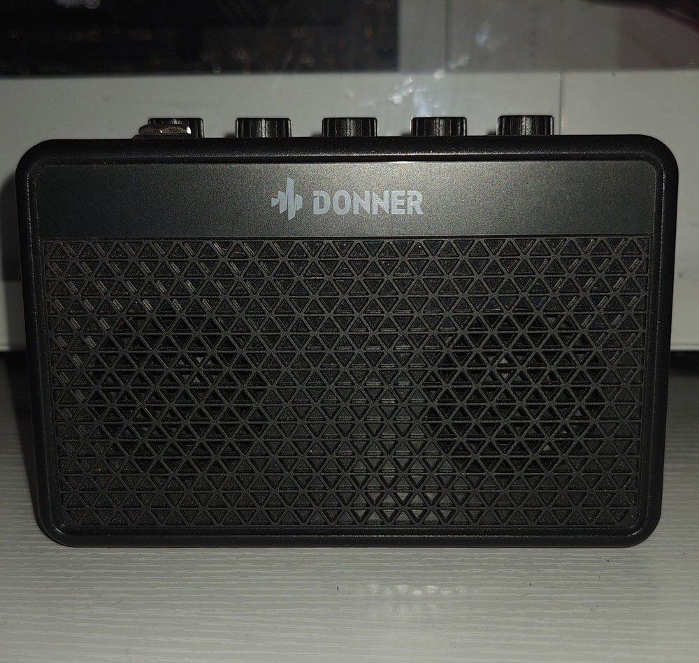 Donner DA10 5W 2-Channel Solid State Combo Practice Amp for Electric Guitar
