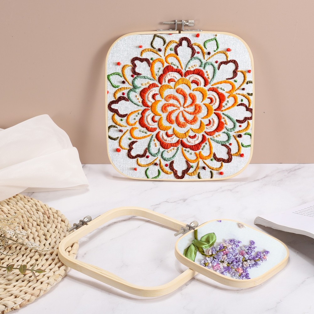 4 Pieces 2 Sizes Square Embroidery Hoops, Adjustable Cross Stitch Hoops Ring