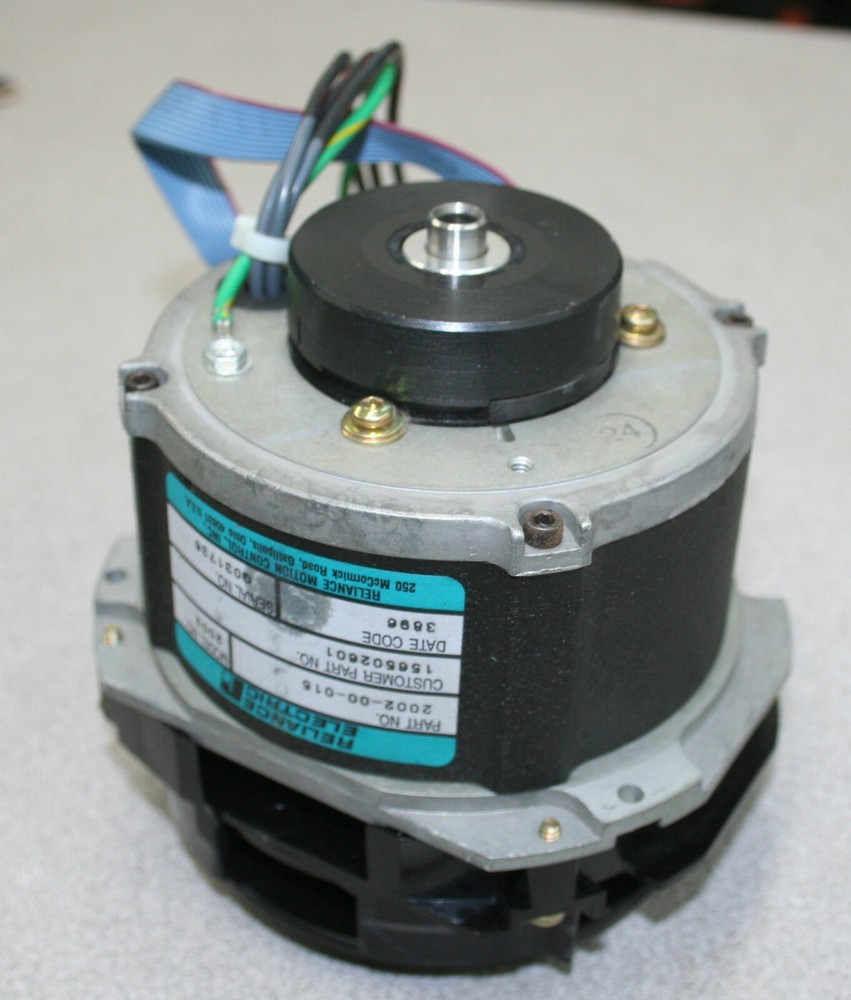 RELIANCE ELECTRIC Motion Control Motor 2002-00-015 model 2002 156502601 Encoder