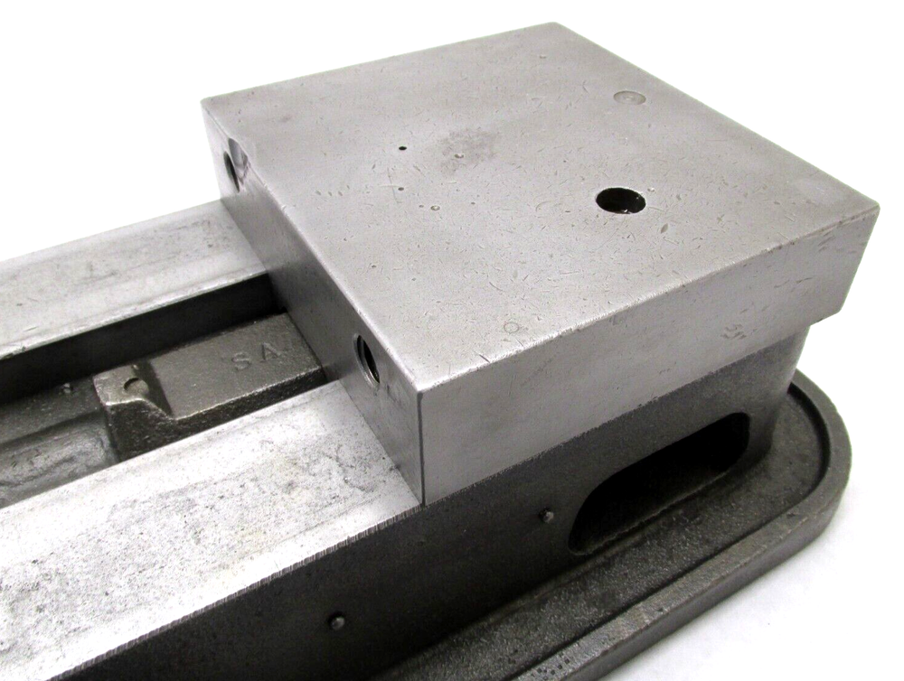 KURT ANGLOCK 6" MILLING MACHINE VISE w/ HANDLE - #D60