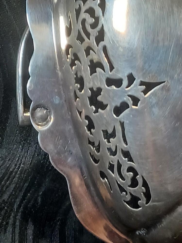 Regis Victorian Style Silver Plated Reticulated Dish Brides Basket England