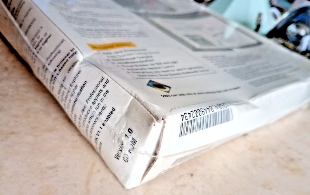 VINTAGE NEW SEALED VISUAL AGE FOR JAVA PROFESSIONAL VERSION 1.0 PC SOFTWARE