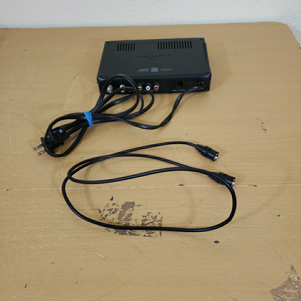 RCA DTA809 ATSC Converter Box
