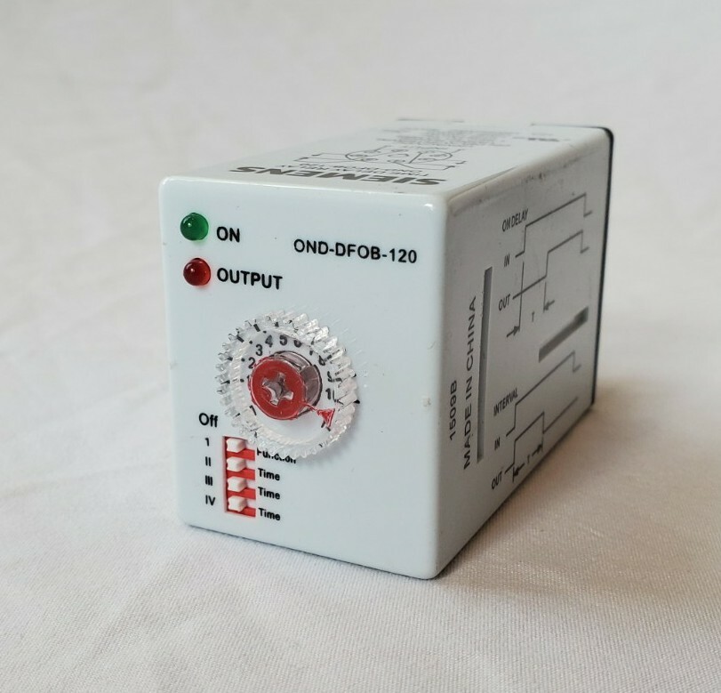 SIEMENS OND-DFOB-120 8 PIN TIME DELAY RELAY