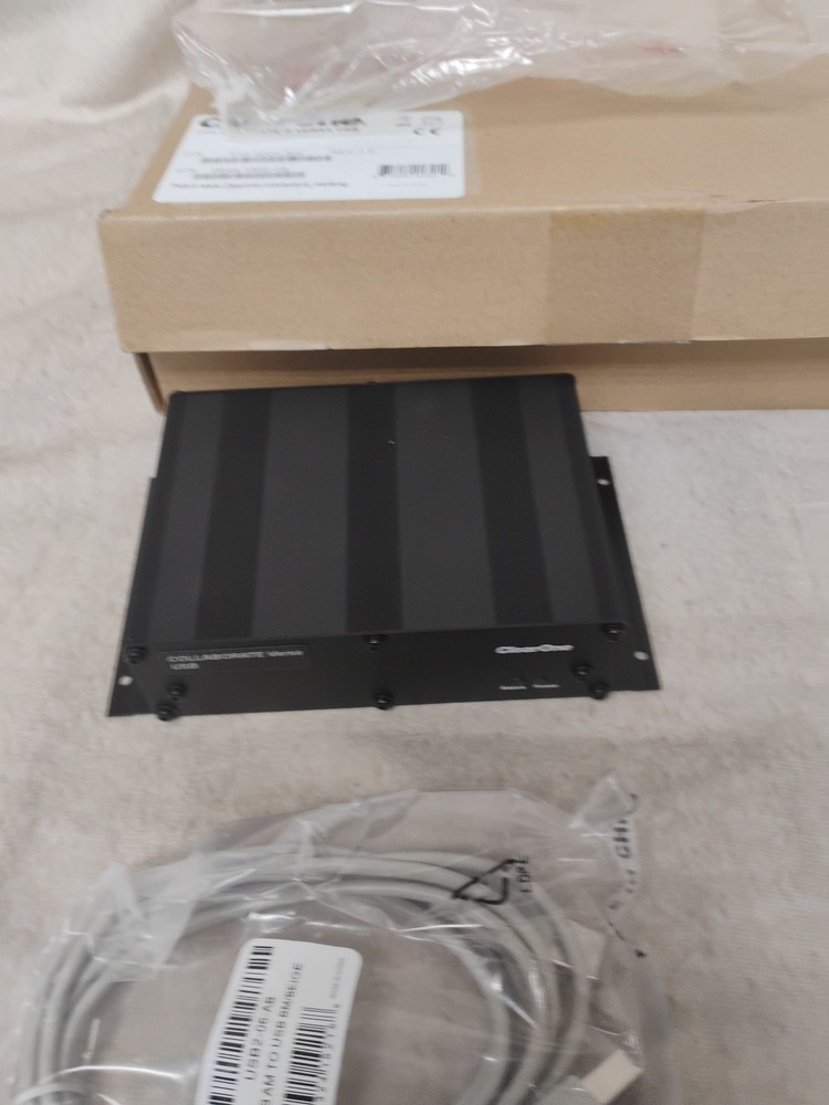 ClearOne 910-3200-305 Collaborate Versa USB