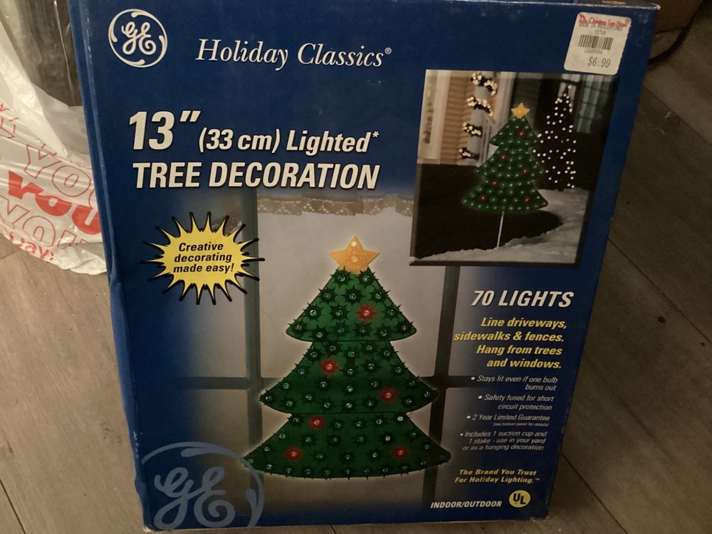 GE Lighted Tree  Window Decoration Christmas Holiday Classics 13”