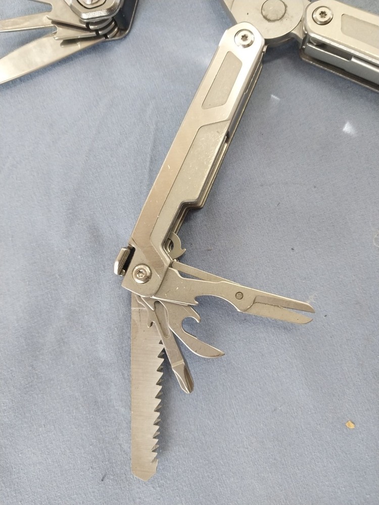 2 high quality multi tool pliers scissors nice screw driver saw