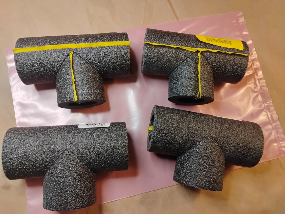 4, Tee Pipe Insulation, Polyethylene Foam, Gray for 1" Copper Pipe - Fast ship