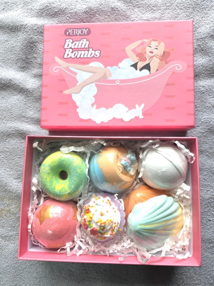 PERJOY BATH BOMBS