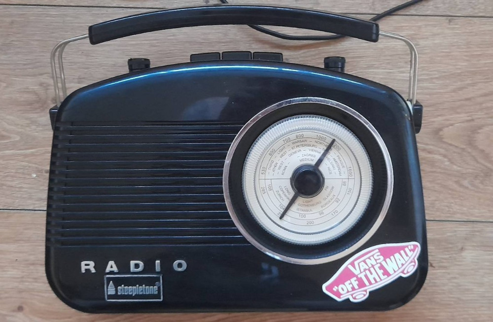 old stlye radio