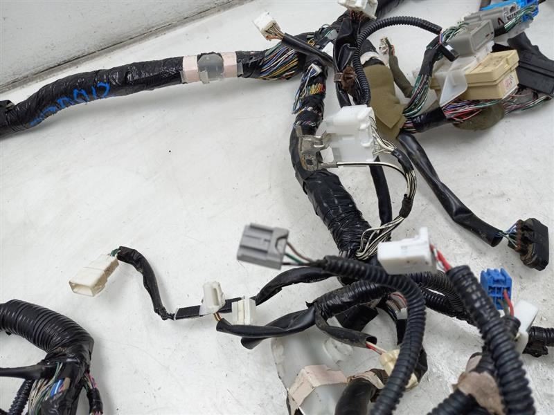 06 TOYOTA SEQUOIA DASH WIRE HARNESS