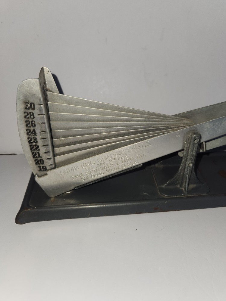 Vintage 1924 Acme Egg Grading Scale