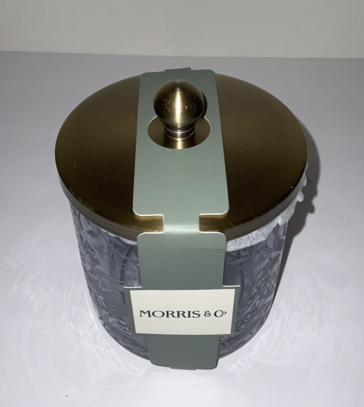 MORRIS & Co. STRAWBERRY THIEF GLASS GOLD LID COTTON BALL JAR BATHROOM VANITY NWT