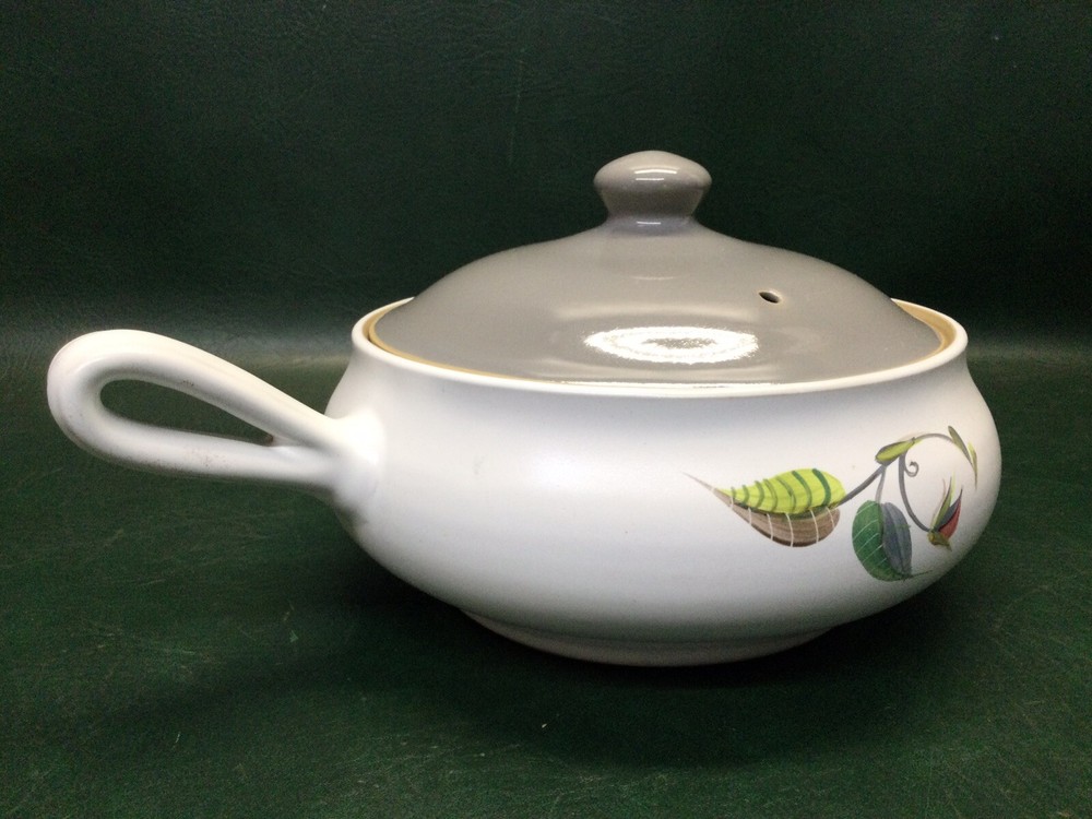 MCM Denby Langley England ~ Covered Baking Dish Casserole ~ Spring Leaf