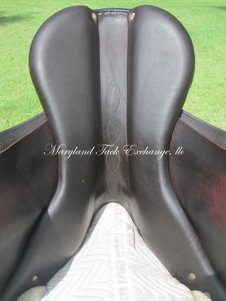 17.5" ANTARES EVOLUTION BUFFALO close contact jumping saddle ( MEDIUM TREE)-2021