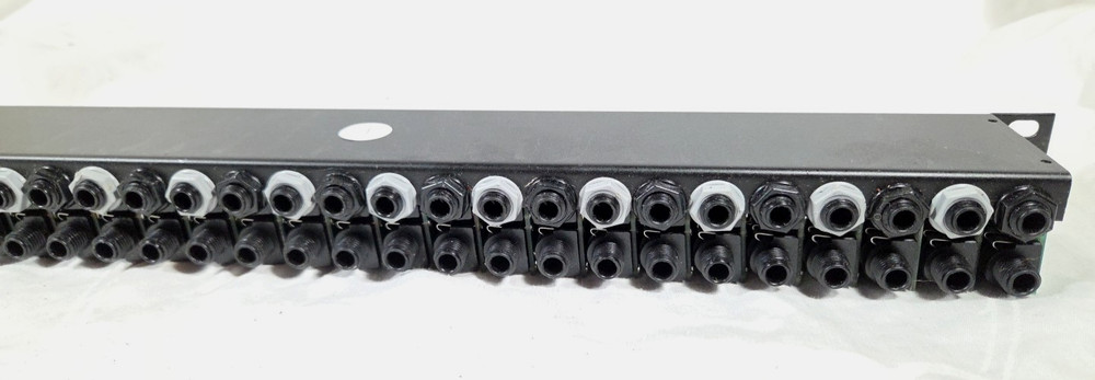 DBX PB-48 48-Point 1/4" Balanced Patch Bay / #1