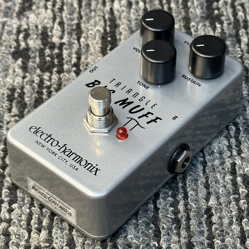 Electro-Harmonix Triangle Big Muff Pi Fuzz Pedal Nano Size Used