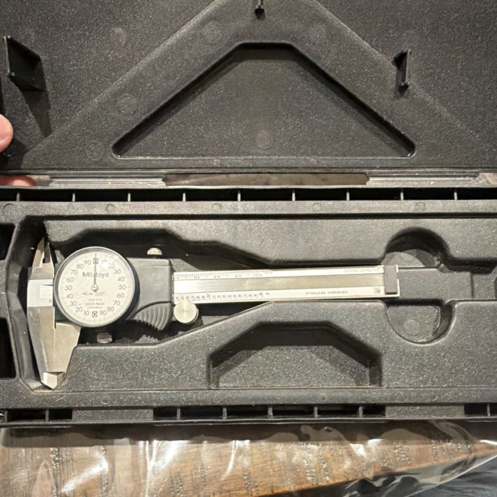 Mitutoyo 505-716 Dial Caliper White Dial with Case Precision Measuring Tool