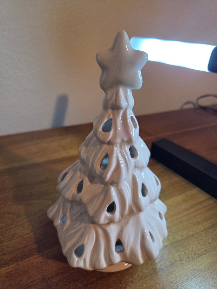 ceramic christmas tree with base
