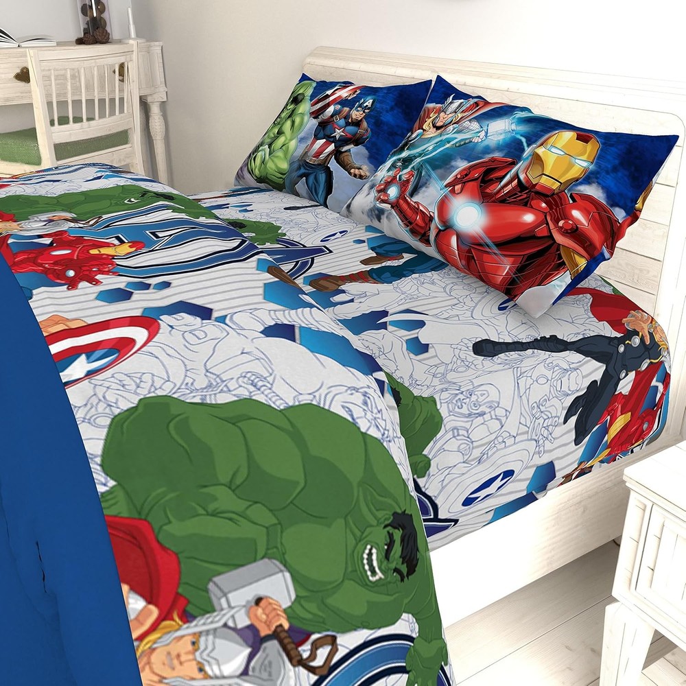 Marvel Avengers Blue Circle 5 Piece Full Bed Set - Includes Full,