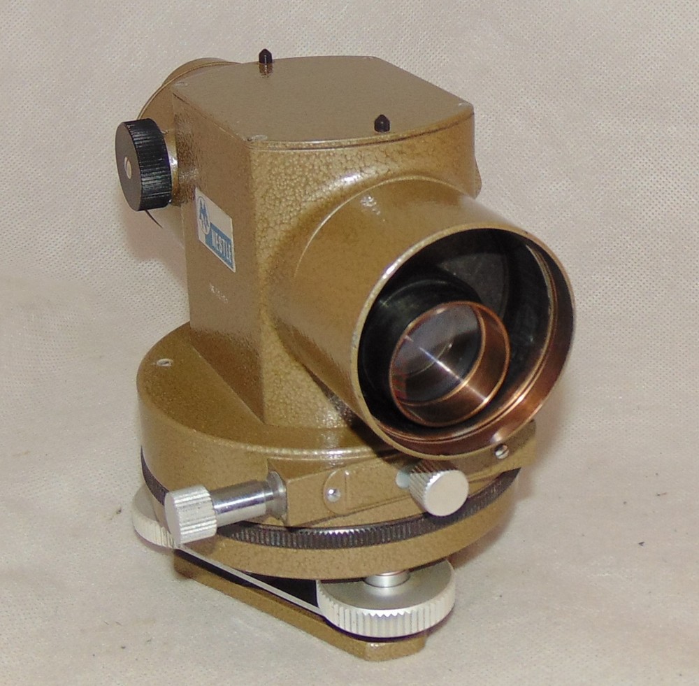 calibrated NESTLE, leveling device, level, ready to work