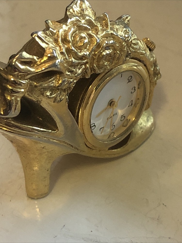 Women’s High Heel Desk Clock