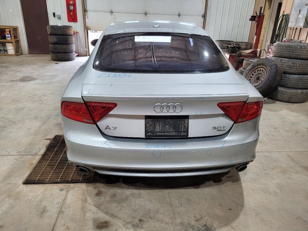 2012 Audi A7 Passenger Right Headlight Control Module PN: 4G8941329