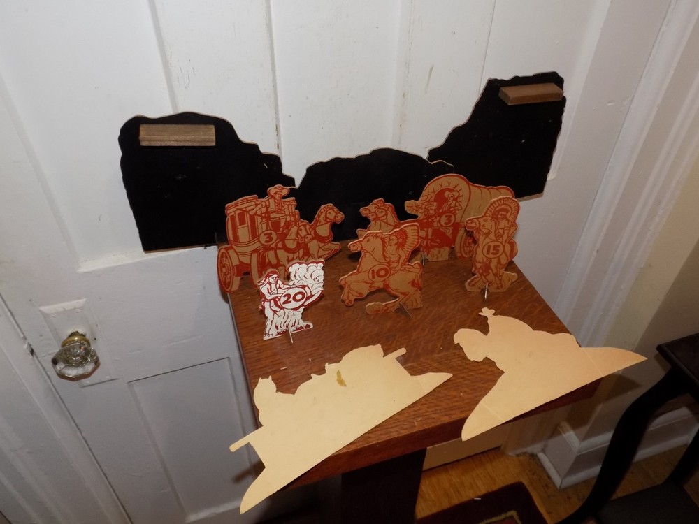 Vintage Keystone Western Target Set in Box