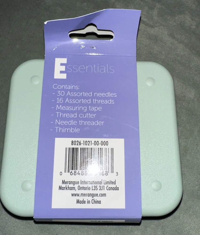 Sewing Kit Merengue Essentials 16 Assorted Threads W/30 Needles, Measuring Tape