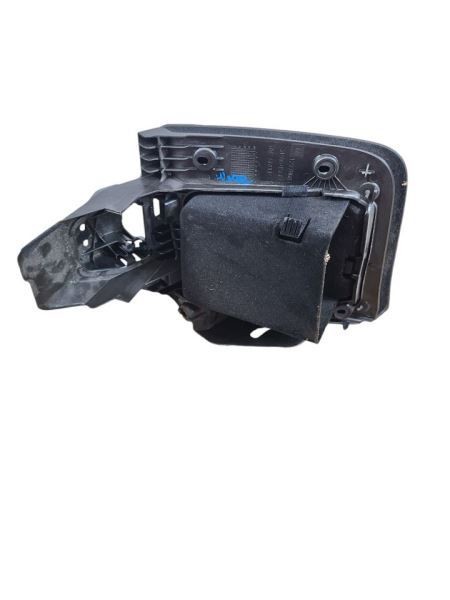 9-5 2011 Accessory Holders 591724