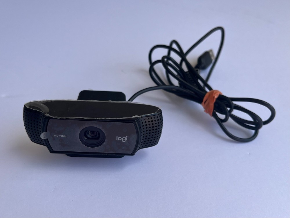 Logitech 1080p Pro USB Webcam (860-000587) USED