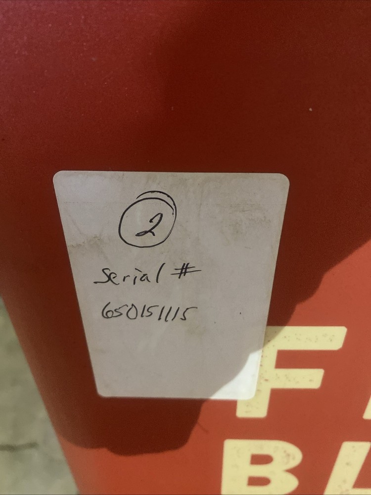 Pre-Owned Fresh Blends Self Serve Beverage Machine by Multiplex