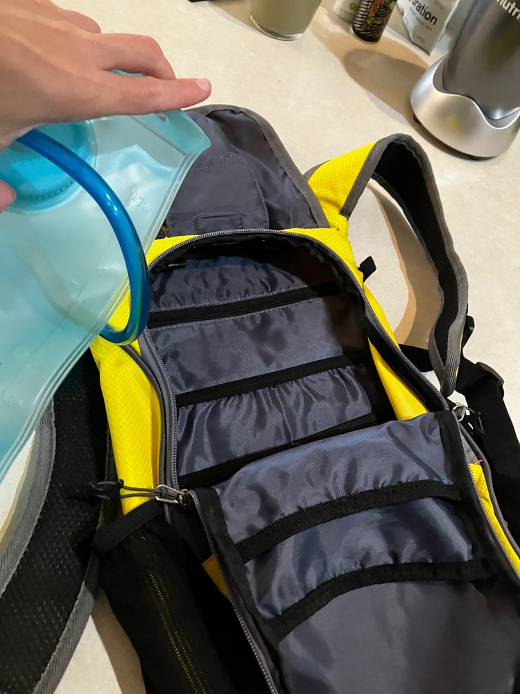 Solar sack day pack with hydration bladder - please read description!