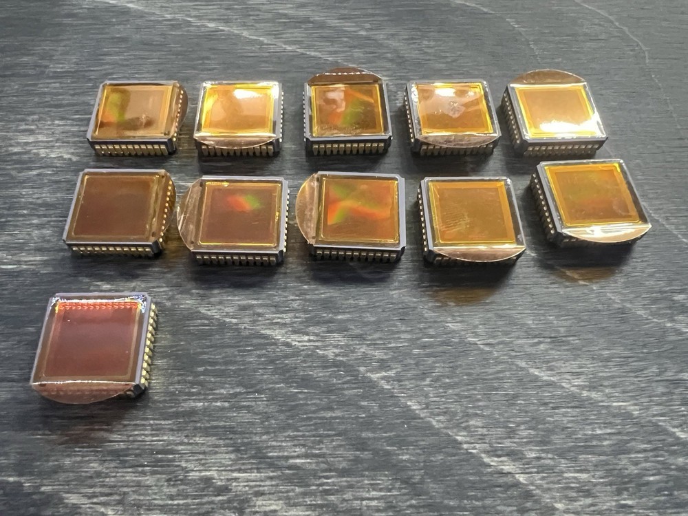 ULIS Thermal imaging Sensor PICO384 384 x 288 - 25um Processor / Detector