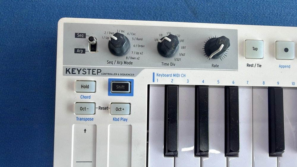 Arturia KeyStep Controller & Sequencer S.N 4621400416364011