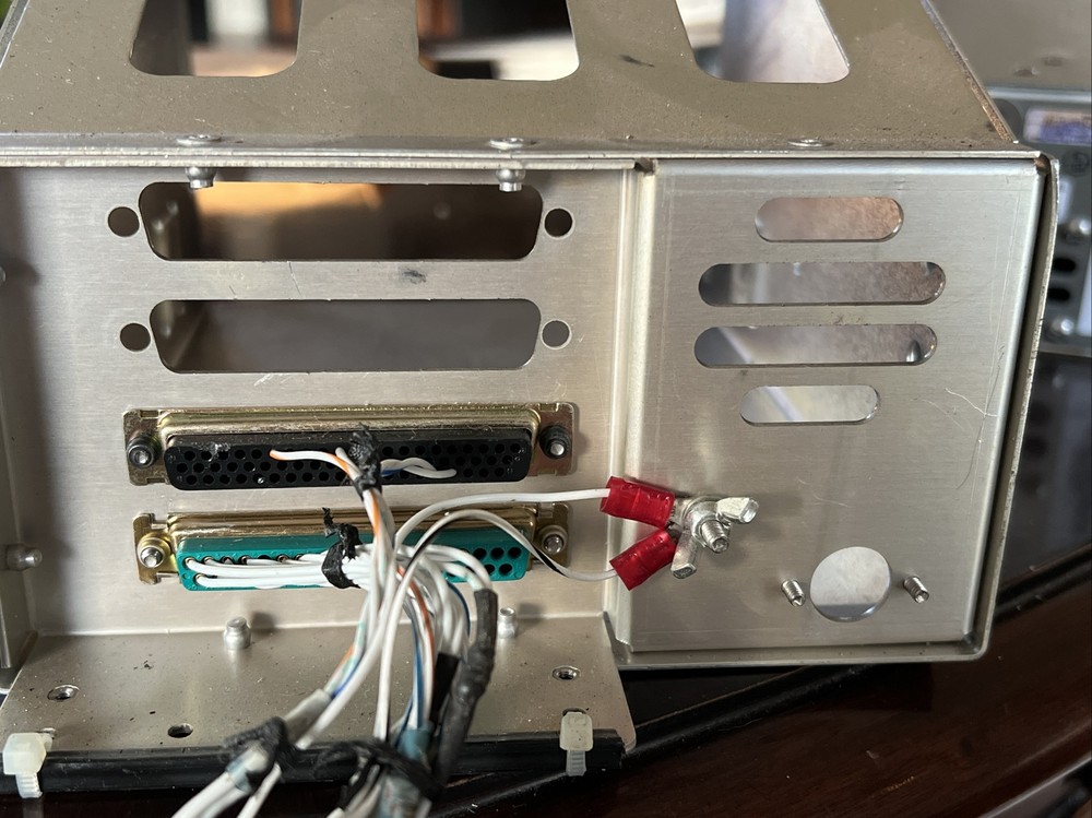 APOLLO MX20 MFD W/ DATA CARD, TRAY, HARNESSES