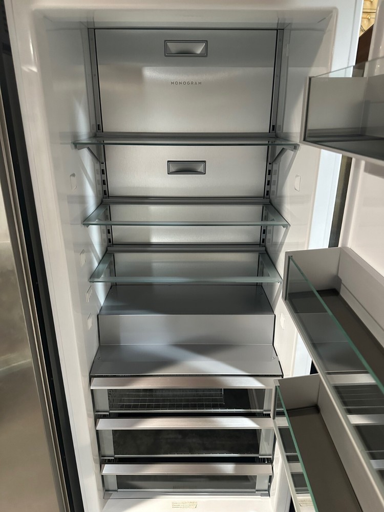 Monogram 30" Right Hinge Panel Ready Premium Column Smart Freezer - ZIF301NPNII